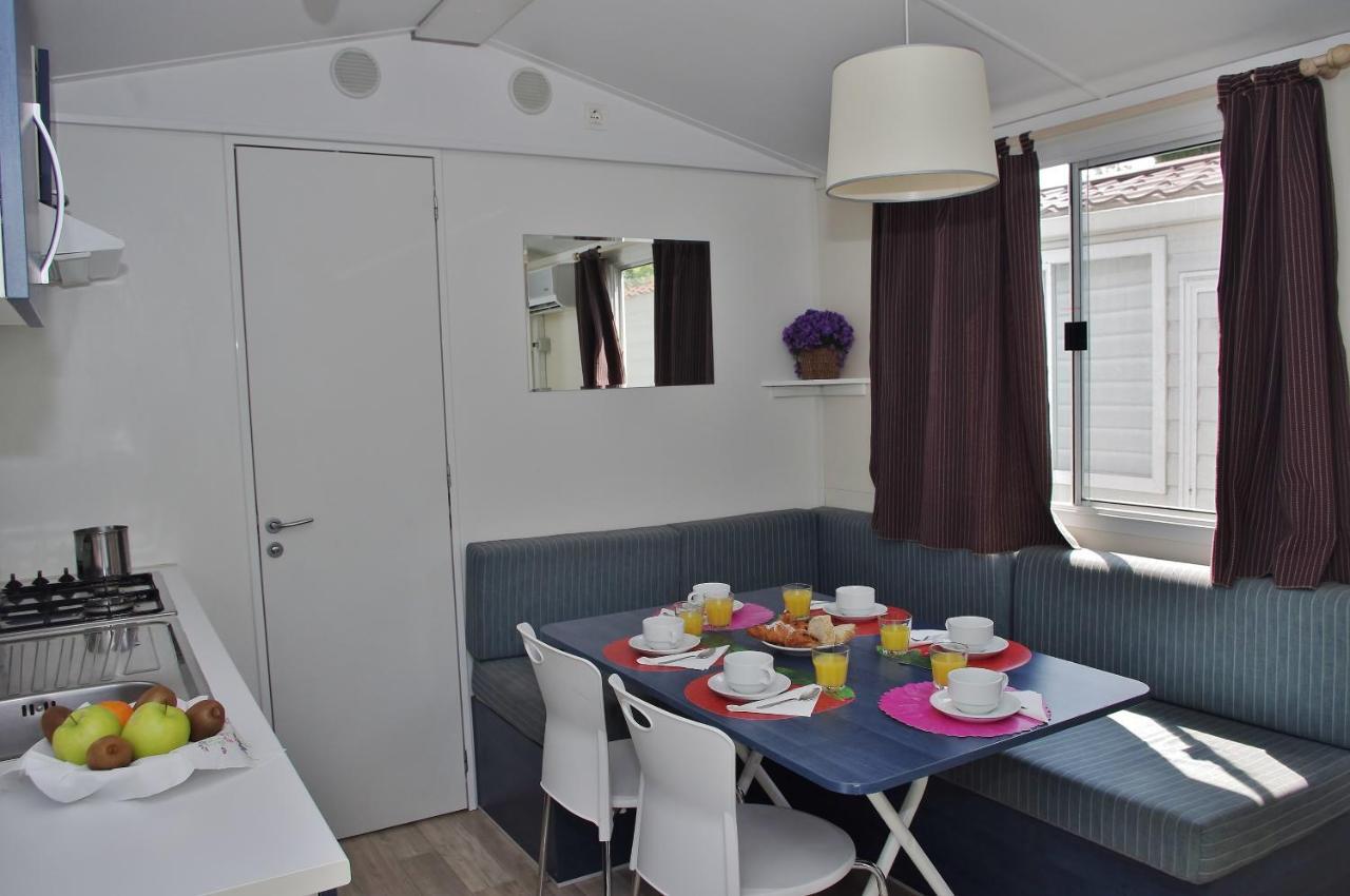 Happy Camp Mobile Homes In Brioni Sunny Camping Štinjan Zewnętrze zdjęcie
